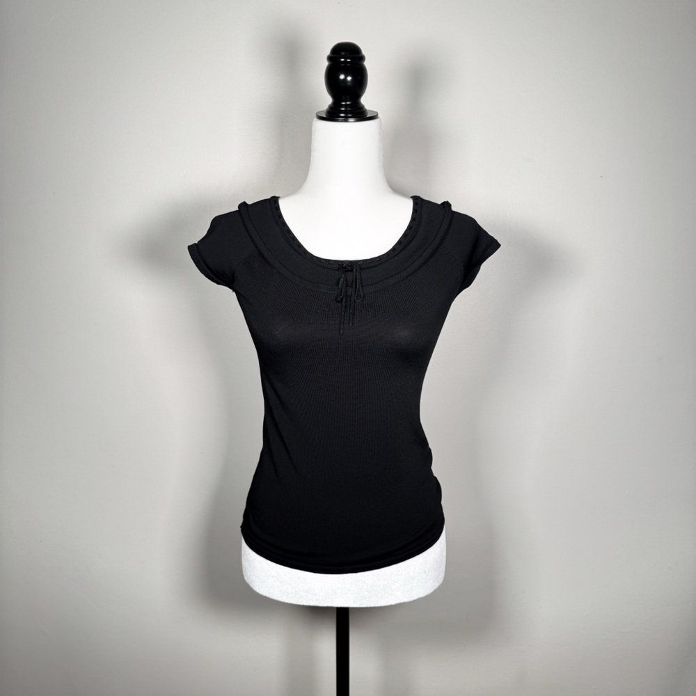 Black Scoop Neck Baby Tee